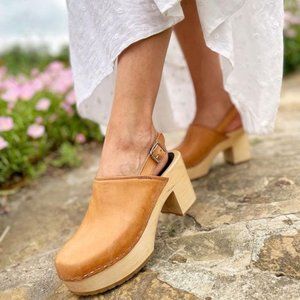 Swedish Hasbeens Platform Strap 70's Rubber Sole Clogs Size 40 /10